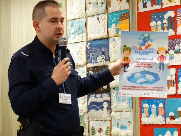 Profilaktycznie w "Jedynce" (zdjęcia)