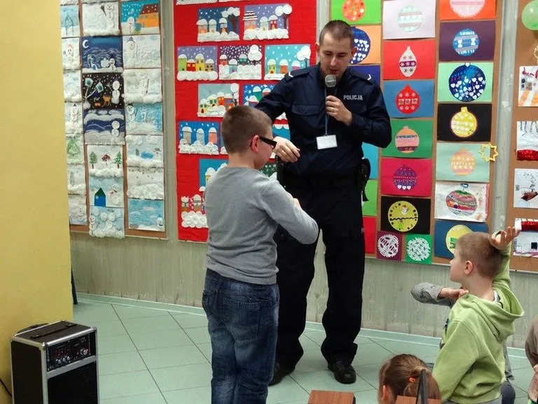Profilaktycznie w "Jedynce" (zdjęcia)