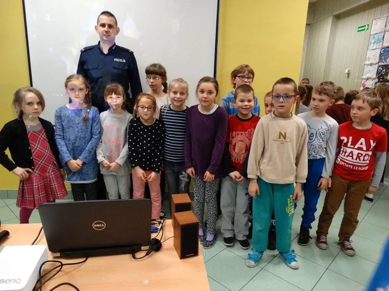 Profilaktycznie w "Jedynce" (zdjęcia)