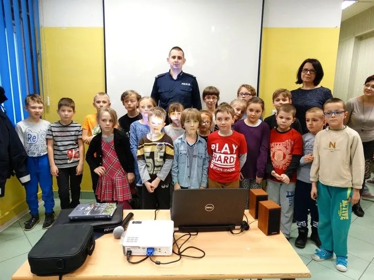 Profilaktycznie w "Jedynce" (zdjęcia)