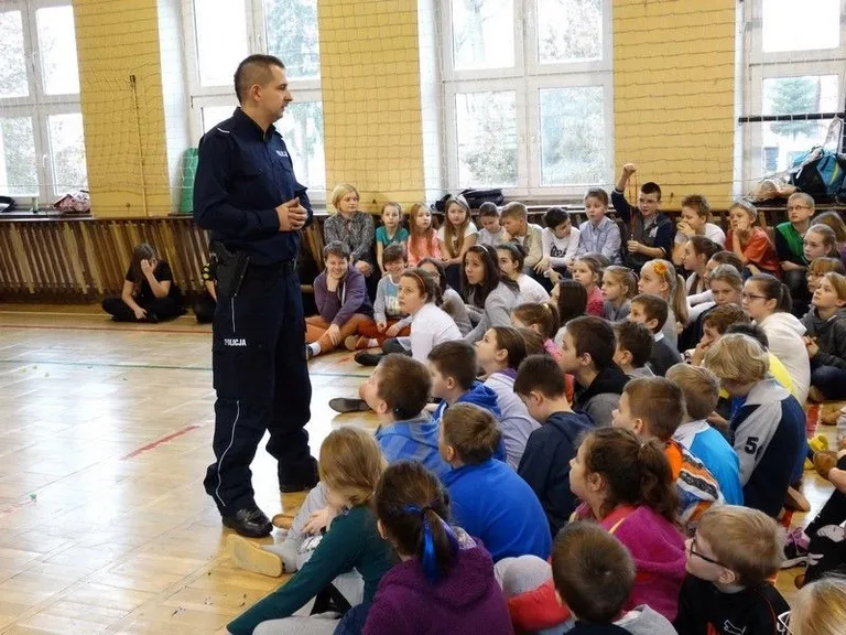 Profilaktycznie w "Jedynce" (zdjęcia)