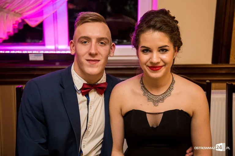 Zobacz zdjęcia i wideo ze studniówek w Ostrowi i powiecie