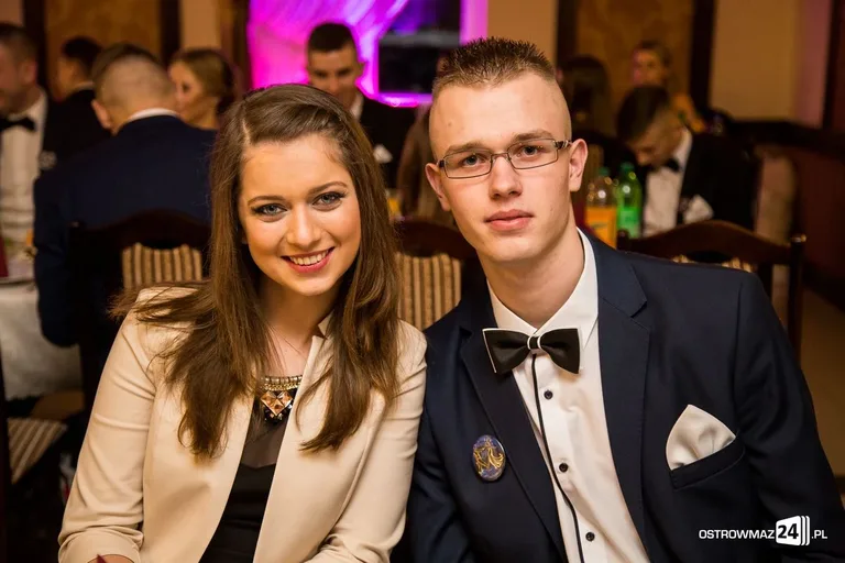 Zobacz zdjęcia i wideo ze studniówek w Ostrowi i powiecie