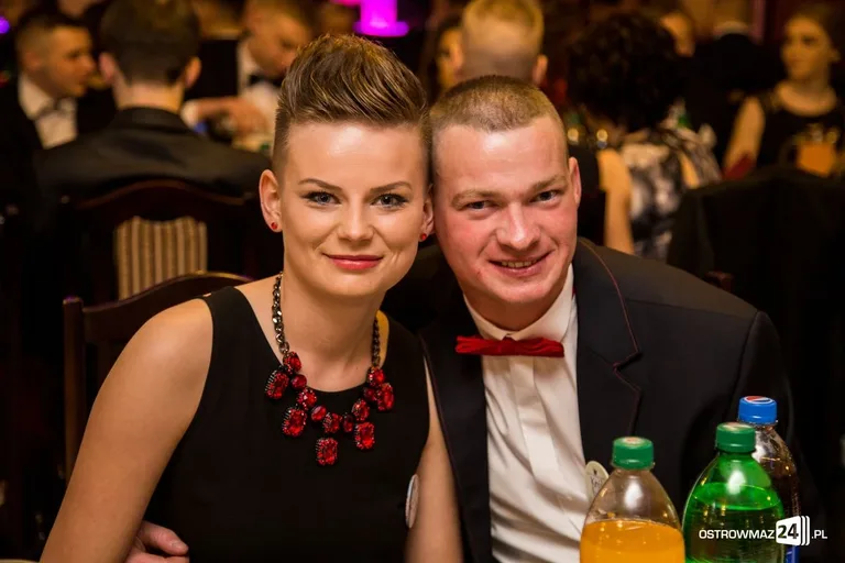 Zobacz zdjęcia i wideo ze studniówek w Ostrowi i powiecie