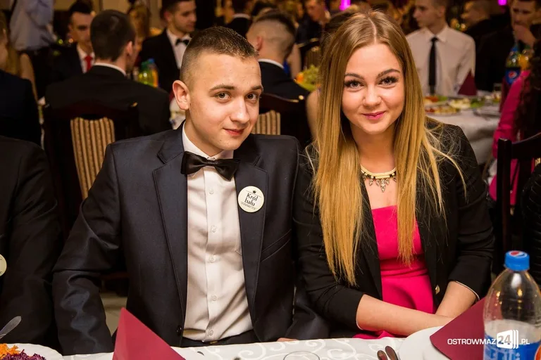 Zobacz zdjęcia i wideo ze studniówek w Ostrowi i powiecie