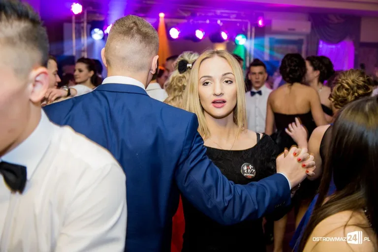 Zobacz zdjęcia i wideo ze studniówek w Ostrowi i powiecie