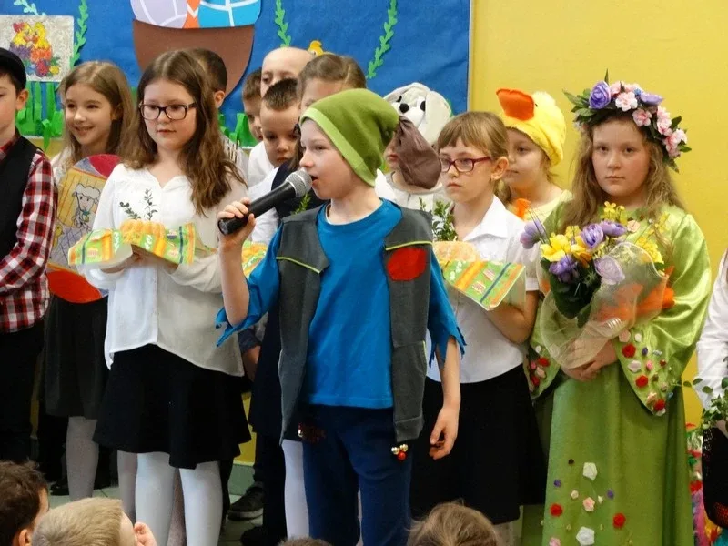 Uroczysty apel wielkanocny w SP nr 1 (zdjęcia)