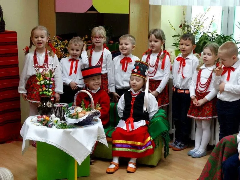 Przedszkolaki przybliżyły tradycje świąteczne
