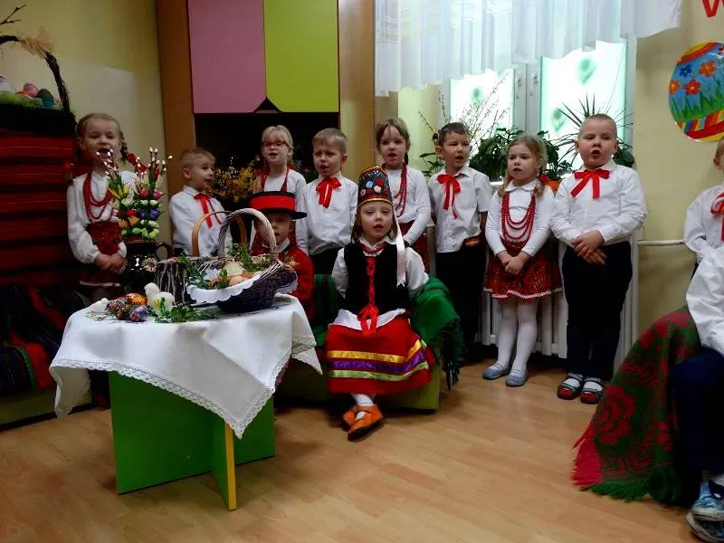 Przedszkolaki przybliżyły tradycje świąteczne