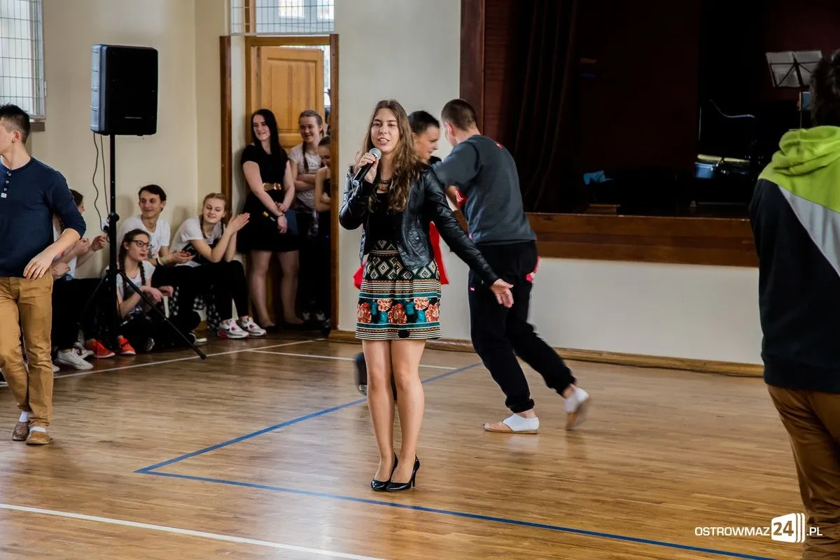 Koncert charytatywny dla Karola (zdjęcia, wideo)
