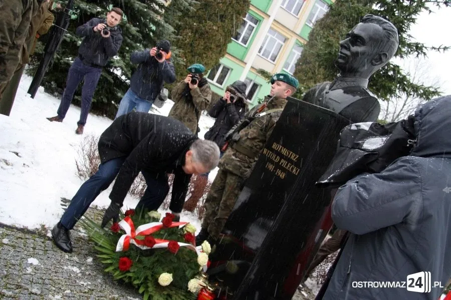 Ostrowianie pamiętali o "Wyklętych" (zdjęcia)