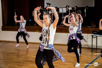 Koncert charytatywny dla Karola (zdjęcia, wideo)