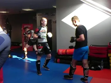 "Goryle" uczą się od najlepszych (zdjęcia)