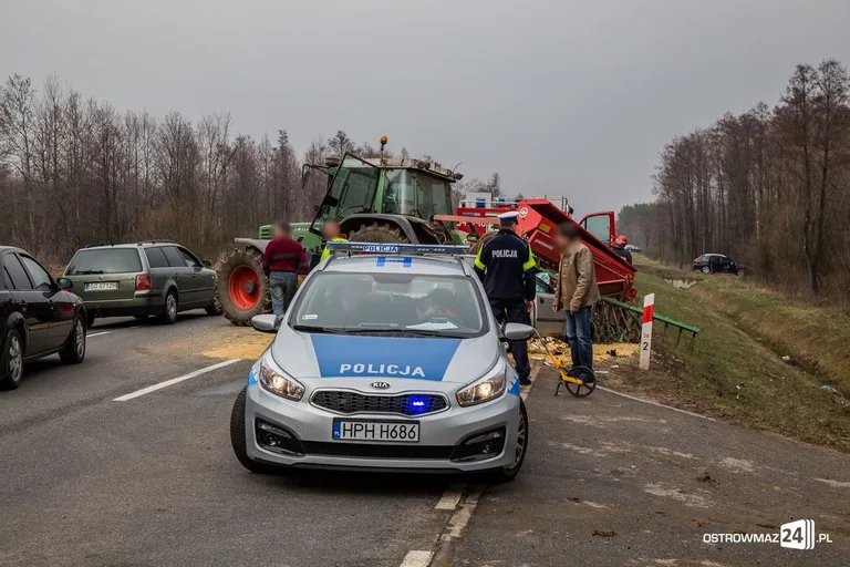 Wypadek w Gniazdowie. Ranna kobieta w ciąży (zdjęcia)