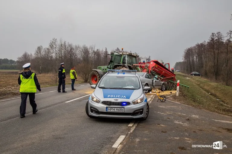 Wypadek w Gniazdowie. Ranna kobieta w ciąży (zdjęcia)