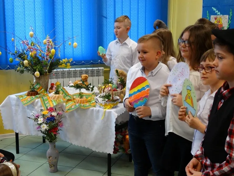 Uroczysty apel wielkanocny w SP nr 1 (zdjęcia)