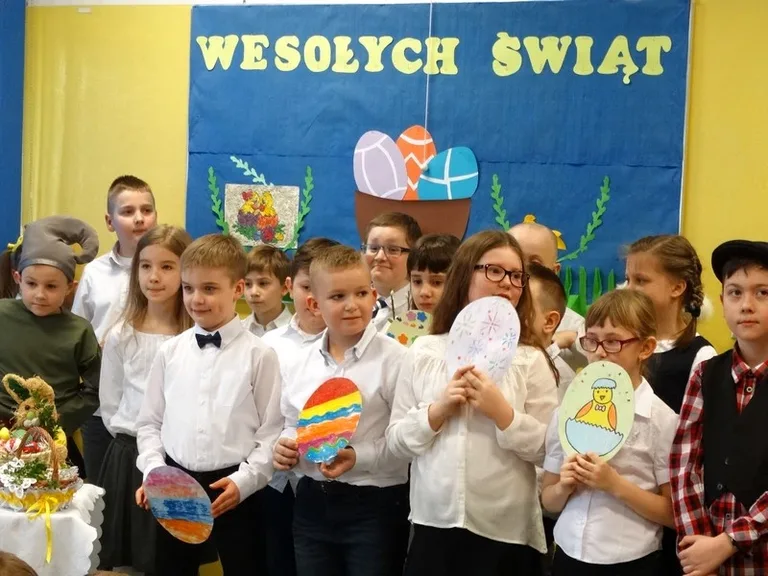 Uroczysty apel wielkanocny w SP nr 1 (zdjęcia)