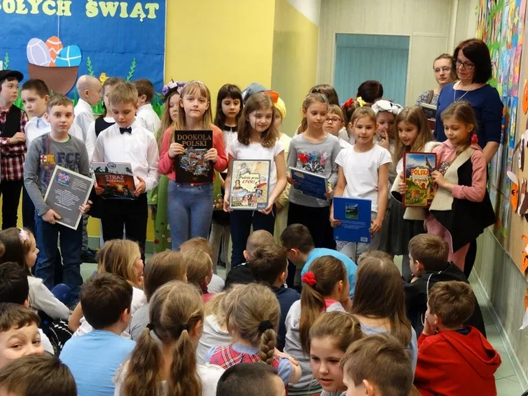 Uroczysty apel wielkanocny w SP nr 1 (zdjęcia)