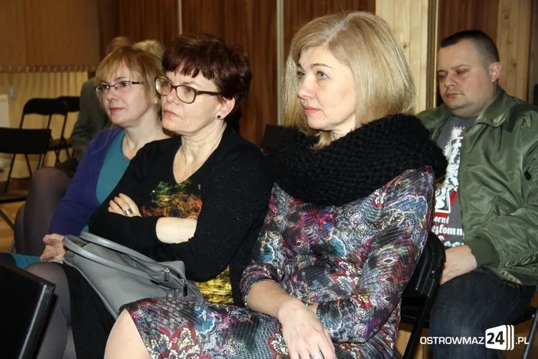 "Spacerkiem po Ostrowi" z rtm. Pileckim (zdjęcia)