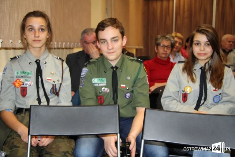 "Spacerkiem po Ostrowi" z rtm. Pileckim (zdjęcia)