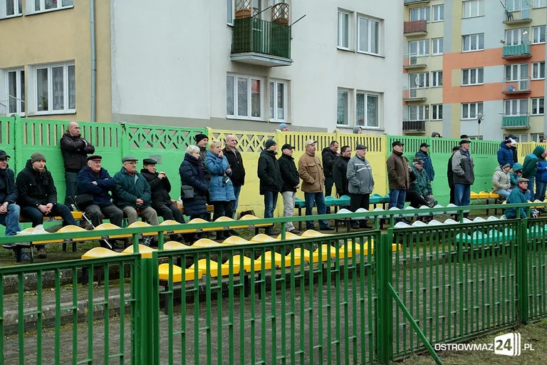Ostrovia pnie się na szczyt (zdjęcia)