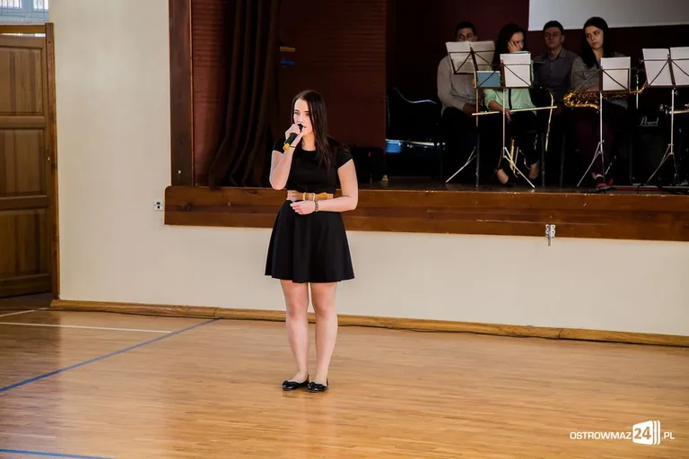 Koncert charytatywny dla Karola (zdjęcia, wideo)