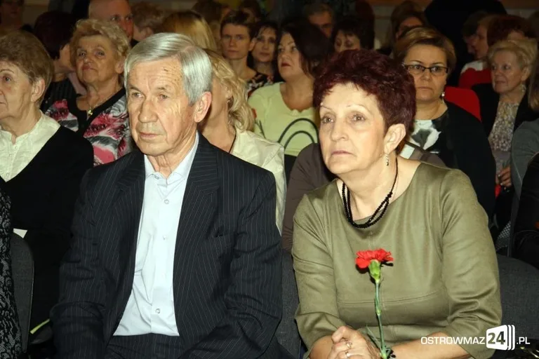Powiatowy Dzień Kobiet (zdjęcia, wideo)