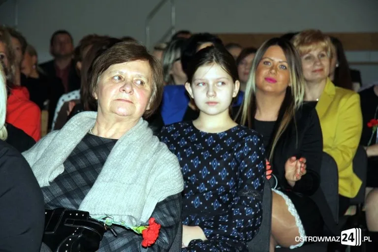 Powiatowy Dzień Kobiet (zdjęcia, wideo)