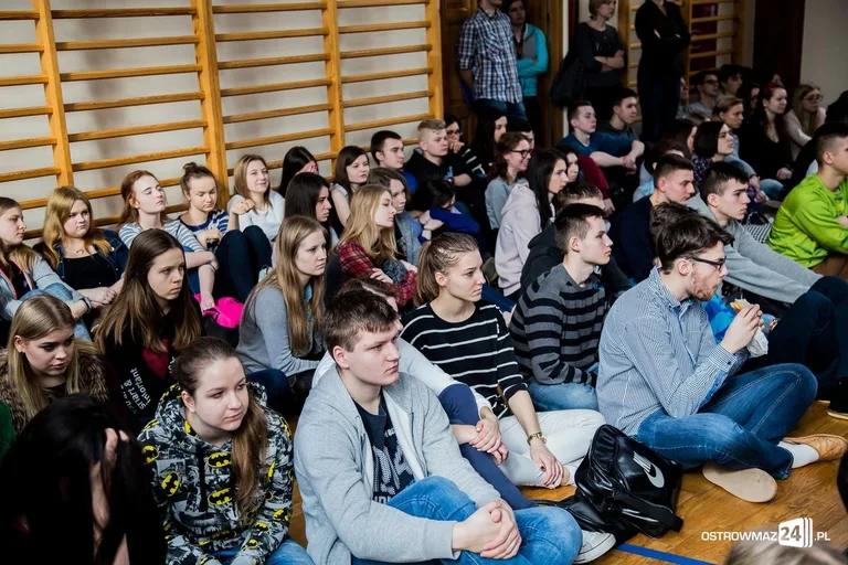 Koncert charytatywny dla Karola (zdjęcia, wideo)