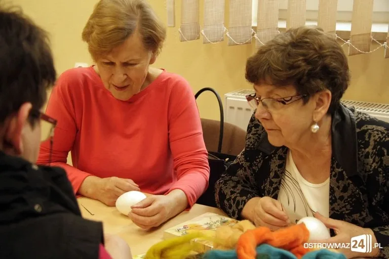 Robili ozdoby świąteczne na rzecz Alana (zdjęcia)