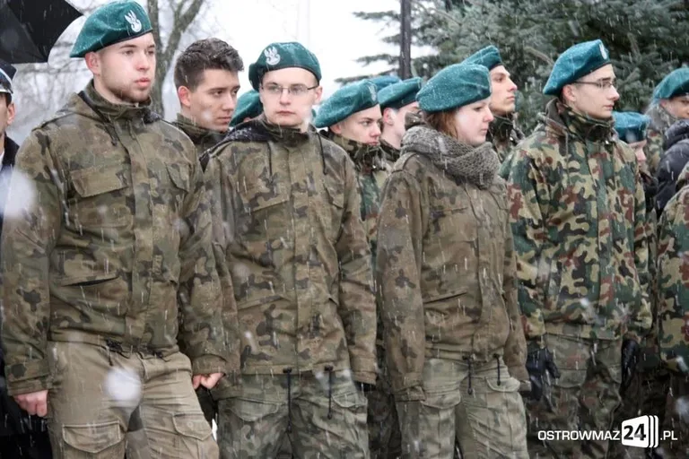 Ostrowianie pamiętali o "Wyklętych" (zdjęcia)