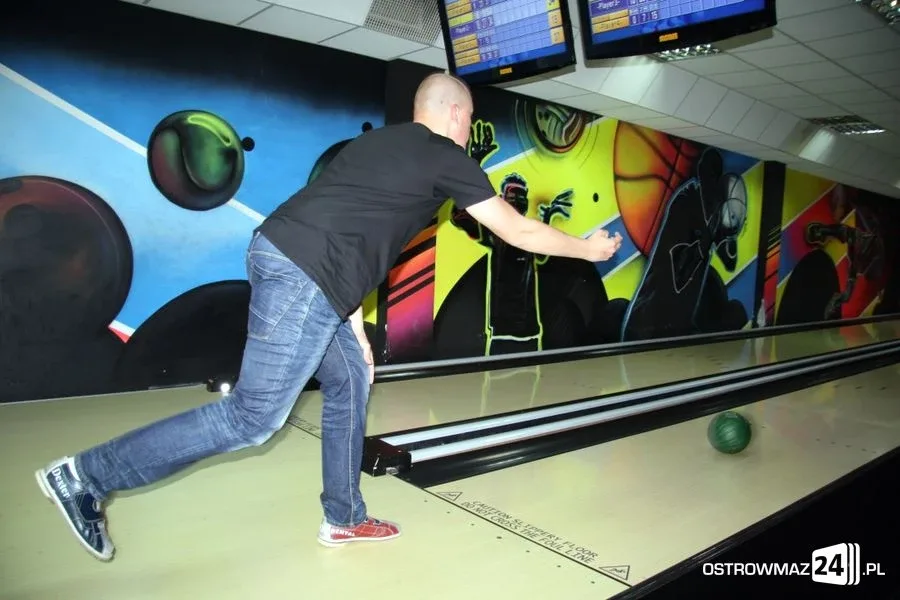 Niespodzianka w lidze bowlingowej (zdjęcia)