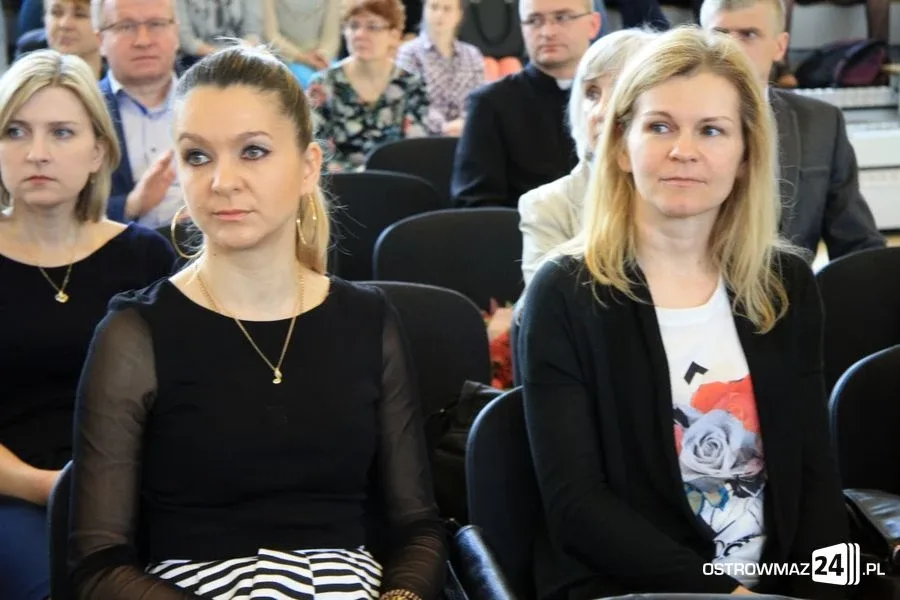 Zakończenie roku szkolnego maturzystów (zdjęcia)