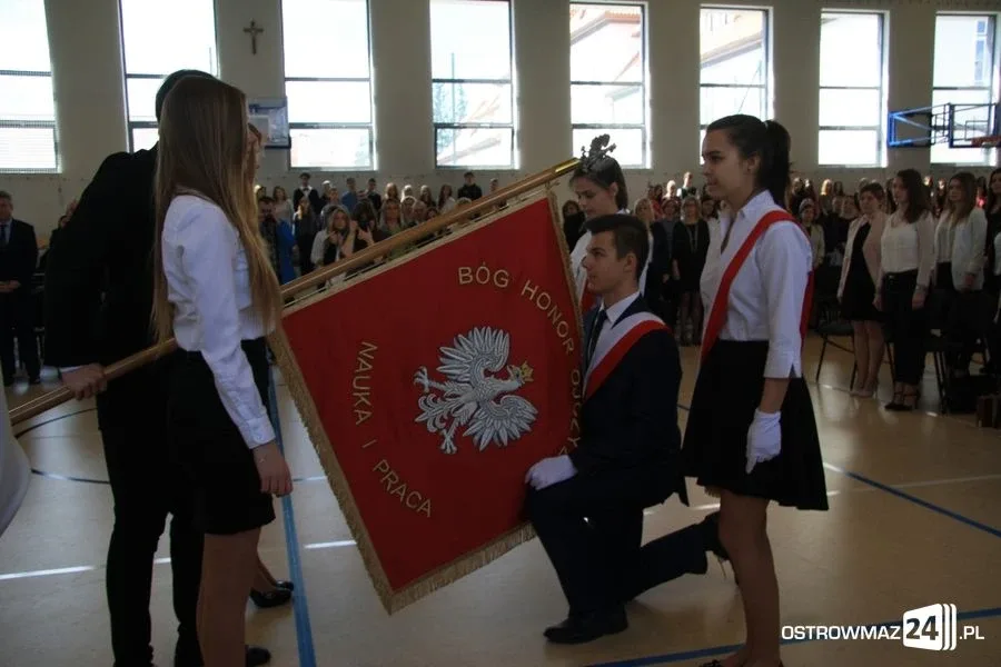 Zakończenie roku szkolnego maturzystów (zdjęcia)