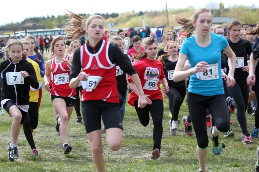Ponad tysiąc lekkoatletów nad Narwią (zdjęcia, wideo)