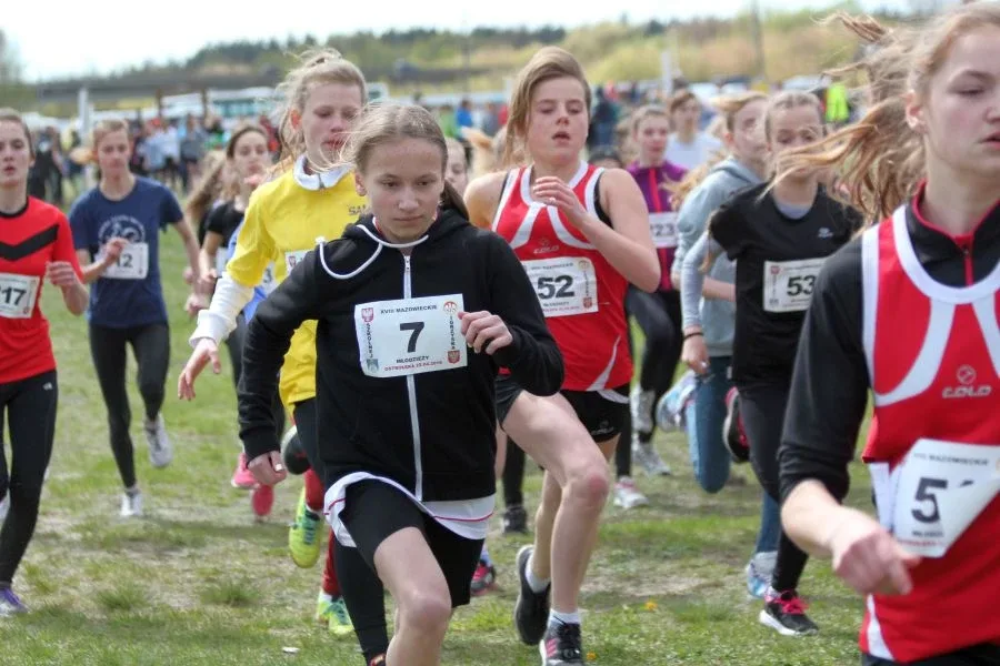 Ponad tysiąc lekkoatletów nad Narwią (zdjęcia, wideo)