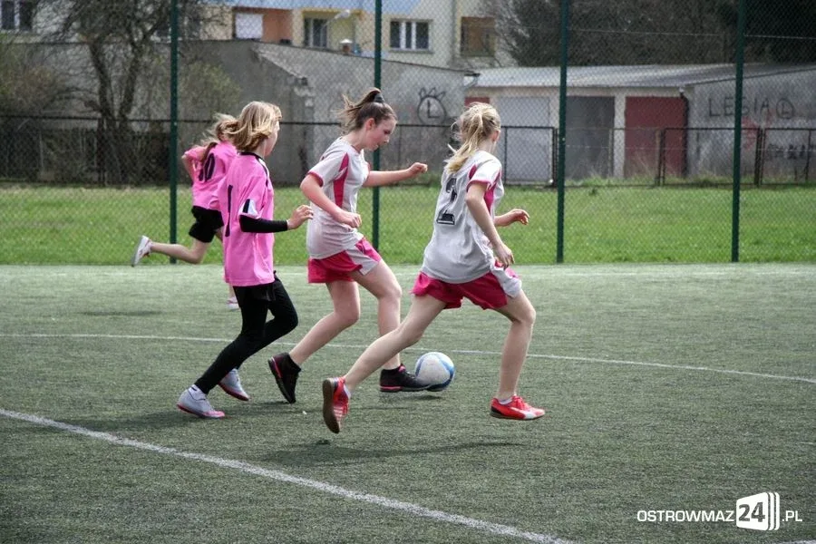 Szkolna liga piłki nożnej (zdjęcia)