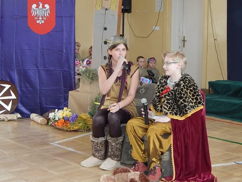 Mieszko I w murach SP nr 1 (zdjęcia)