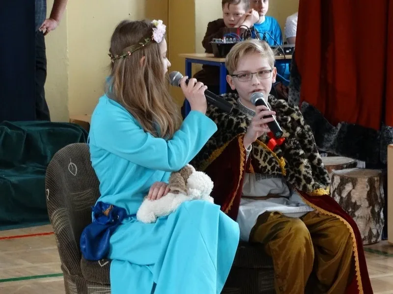 Mieszko I w murach SP nr 1 (zdjęcia)