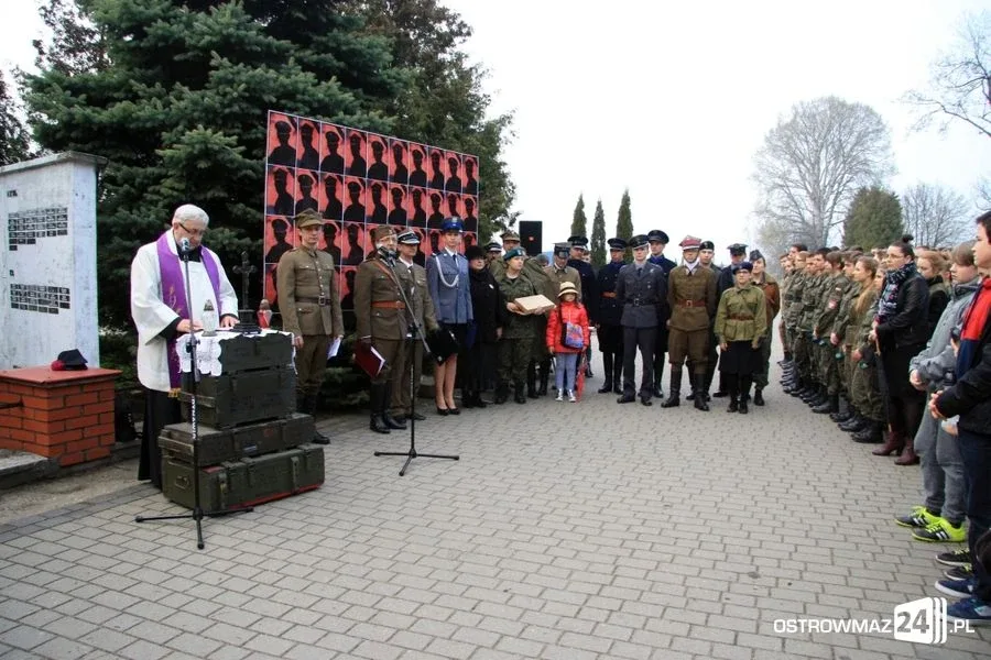 Katyński marsz cieni (zdjęcia)
