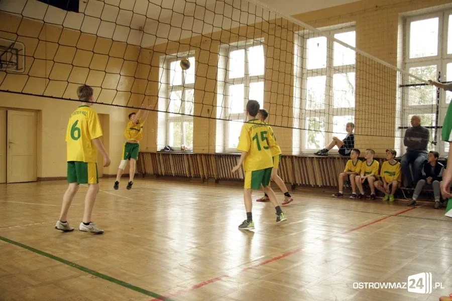 Szkolne ligi siatkówki zakończone (zdjęcia)