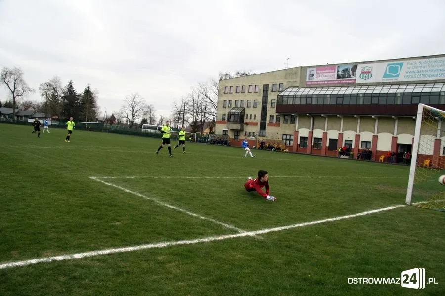 Ostrovia odprawia lidera z kwitkiem (zdjęcia, wideo)