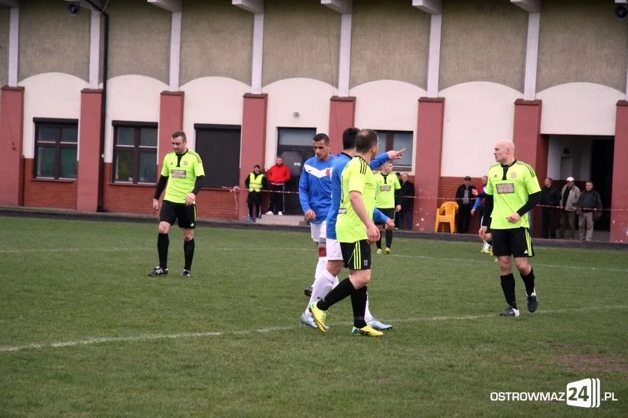 Ostrovia odprawia lidera z kwitkiem (zdjęcia, wideo)