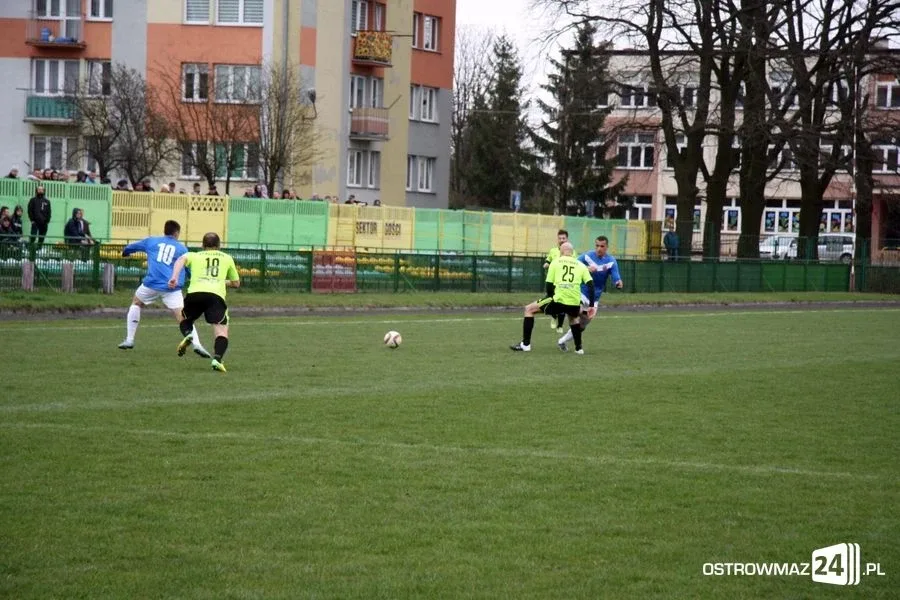 Ostrovia odprawia lidera z kwitkiem (zdjęcia, wideo)