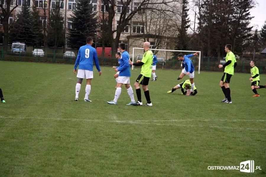 Ostrovia odprawia lidera z kwitkiem (zdjęcia, wideo)