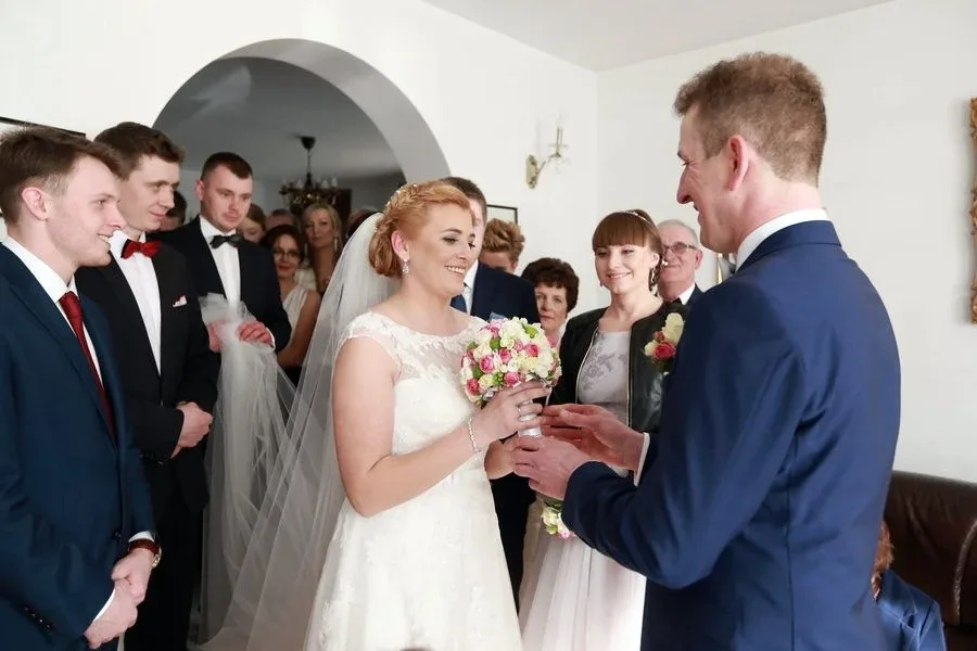 Wyjątkowy ślub Agnieszki i Roberta (zdjęcia)