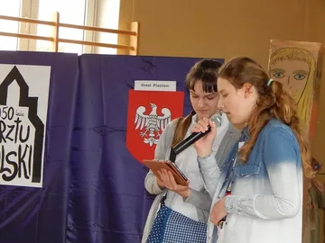 Mieszko I w murach SP nr 1 (zdjęcia)