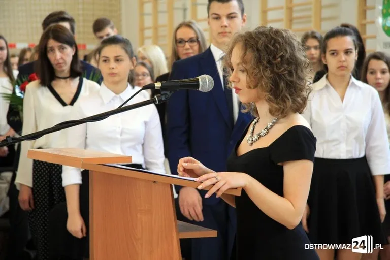 Zakończenie roku szkolnego maturzystów (zdjęcia)