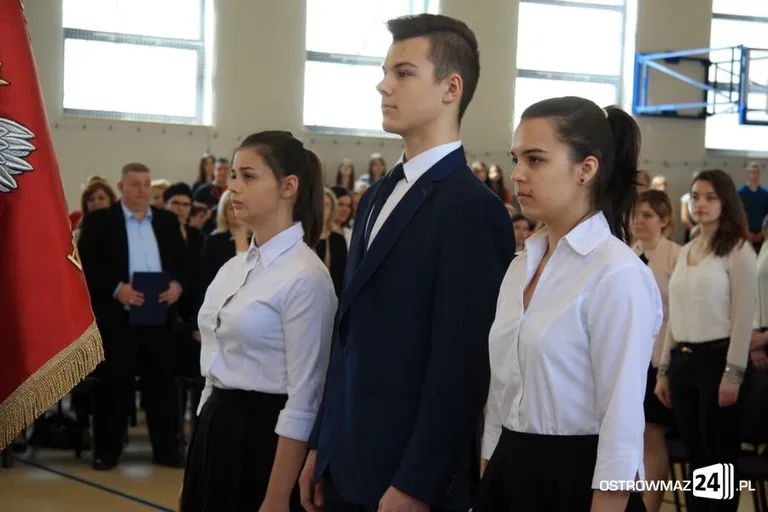 Zakończenie roku szkolnego maturzystów (zdjęcia)