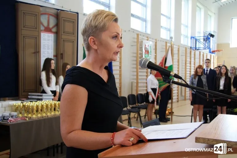Zakończenie roku szkolnego maturzystów (zdjęcia)
